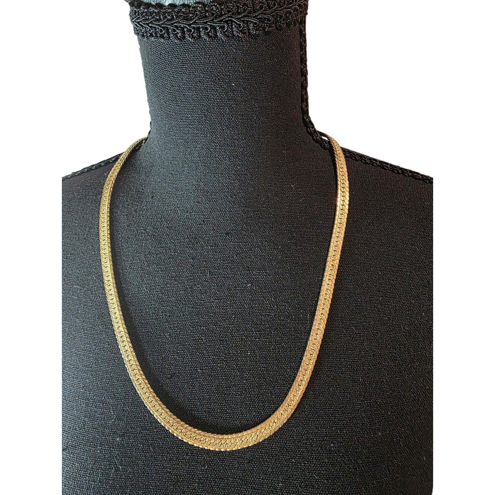 Vintage Textured Flat Gold Tone Woven Herringbone Snake Chain Necklace 20 Inch